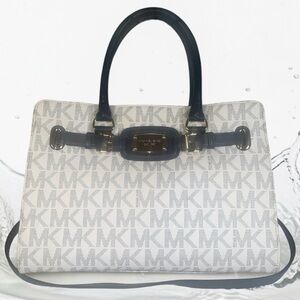 NWT Michael Kors East West Hamilton Tote.